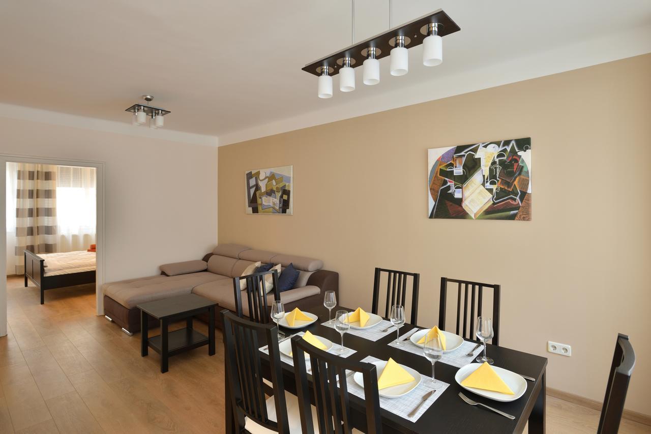 Deak Apartment Budapest Luaran gambar