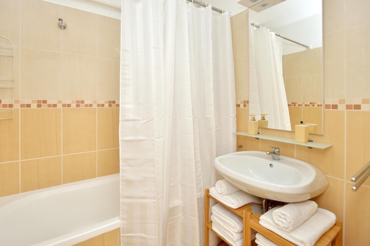 Deak Apartment Budapest Luaran gambar